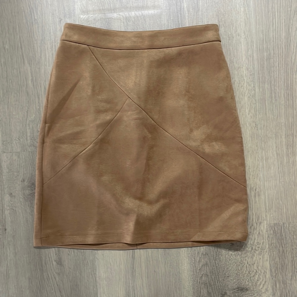 Super cute Suede skirt